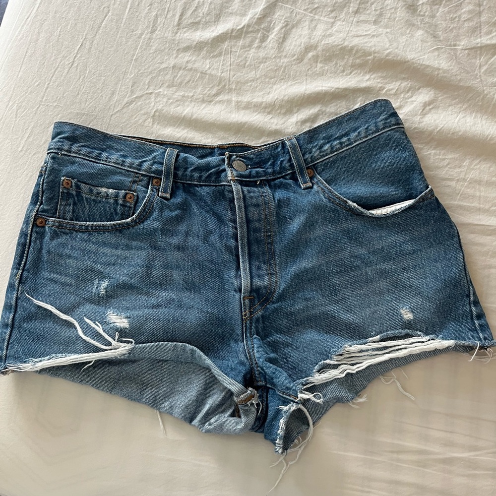 Levi 501 Short - image 1